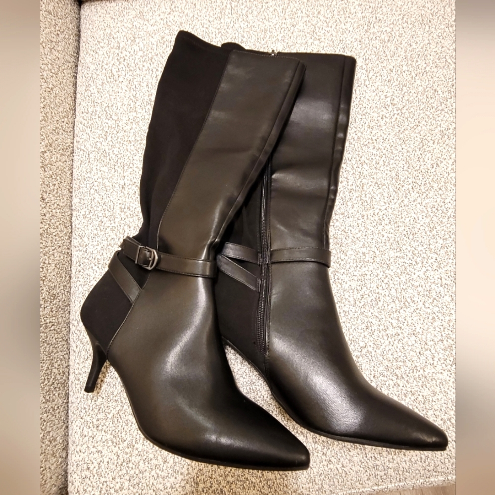 CP | Black | Leather/ Elastic | Cross Strap |Kitten Heel Boots | Size: 8 M